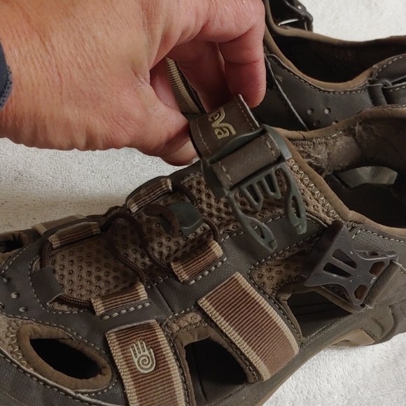 Teva hiking sandal mn. sz.8 - Picture 5 of 10